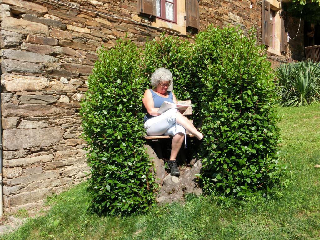 Готель Domaine La Libaudie La Bastide-Solages Екстер'єр фото